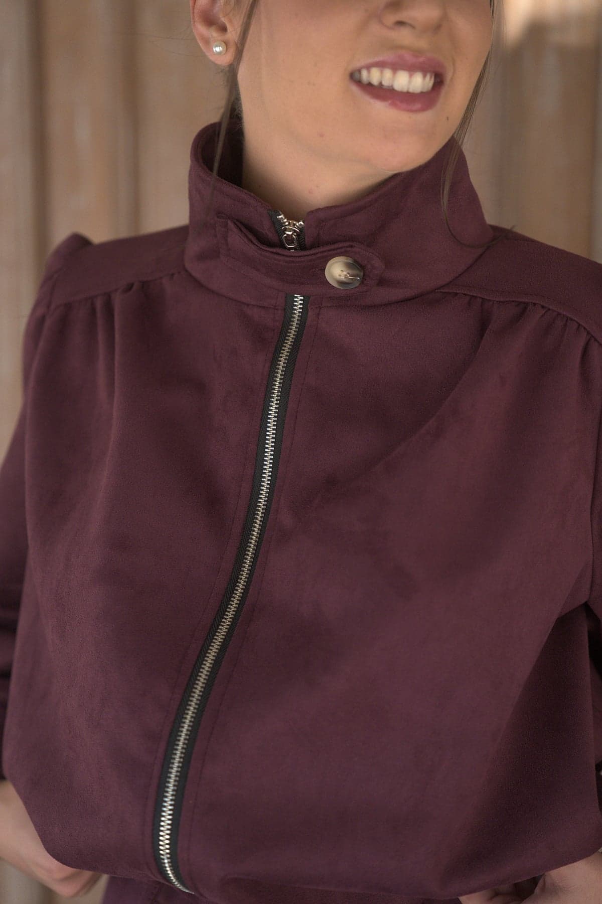 Chaqueta de ante granate, detalle 1