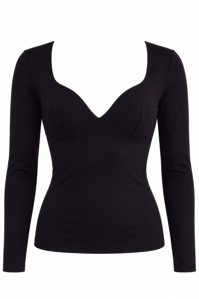 Camiseta escote corazón, foto de producto de frente 1