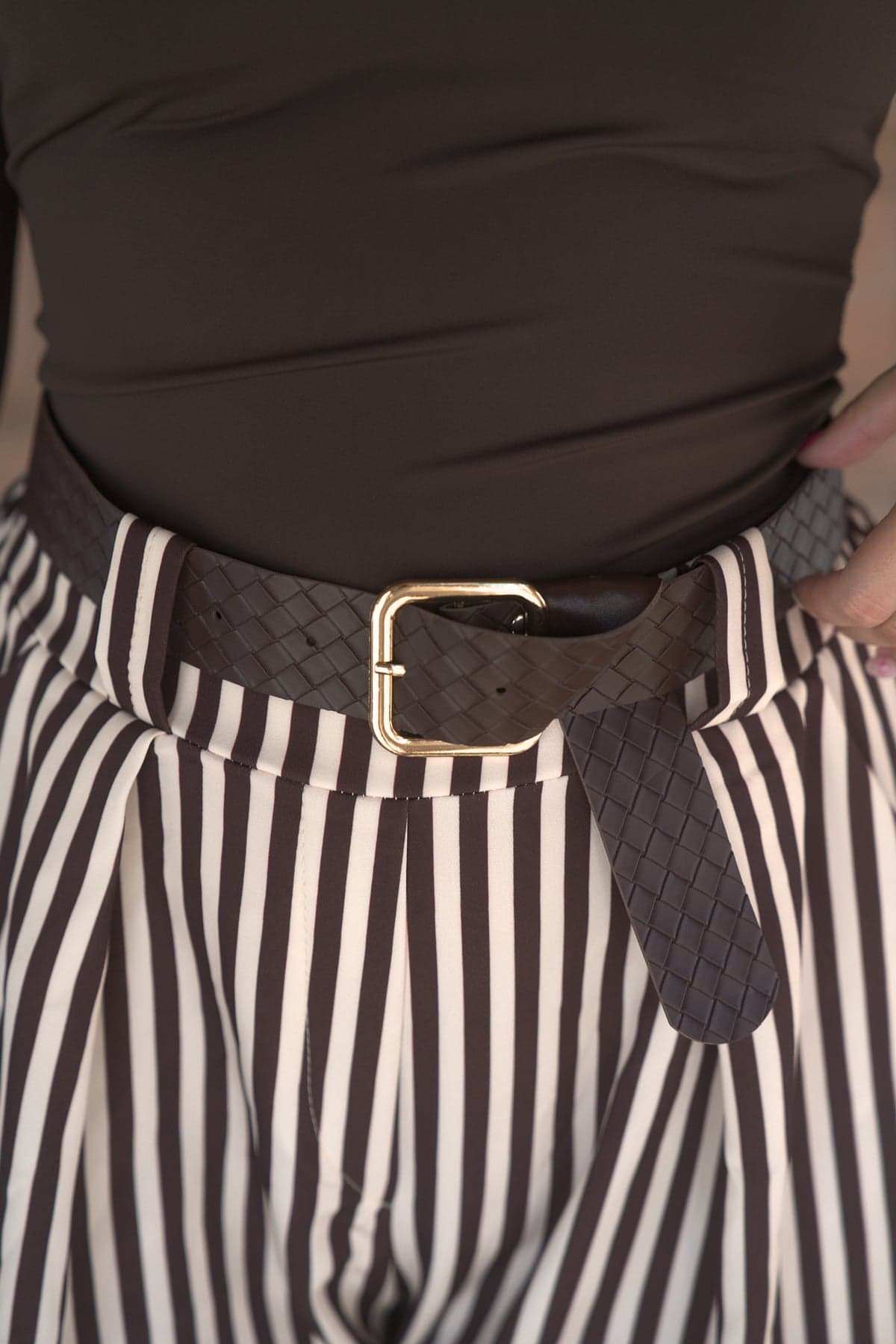 Pantalón de raya fina marrón, detalle 2
