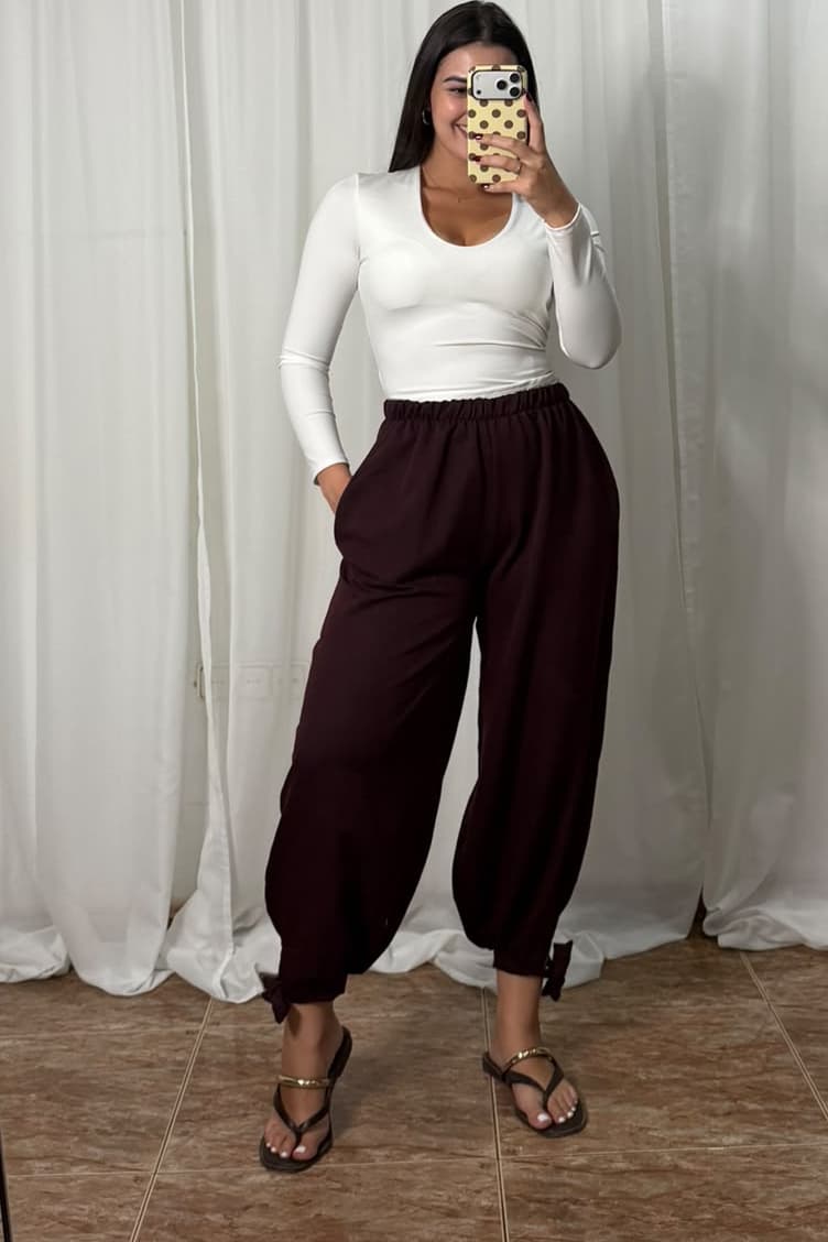 Pantalón lazo Granate, look de espejo de Victoria